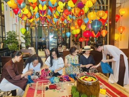Lớp học làm đèn lồng và tham quan thành phố Hội An với bữa trưa hoặc bữa tối