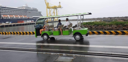 Private Cruise Ship Tour to Hue Imperial City & Royal Tomb from Tien Sa Port